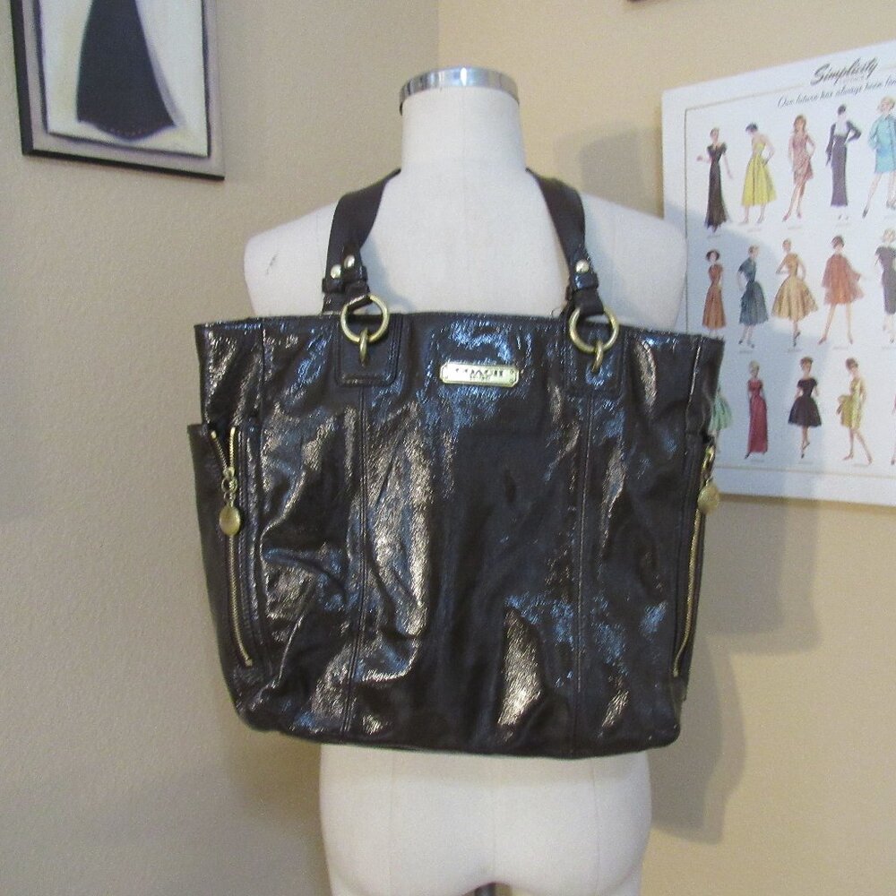 Coach Gallery Brown Patent Leather Shoulder Tote A1320 F20432
